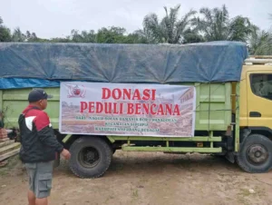 Nagur Bolag Salurkan Donasi Korban Bencana di Tapteng, Bantuan Diserahkan Langsung kepada Warga Terdampak di Pandan