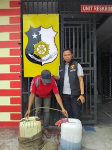 Polsek Kota Kisaran Amankan Tiga Pelaku Penyulingan Bbm Bersubsidi di Spbu Sei Renggas
