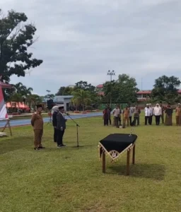 Masinton Lantik Binsar TH Sitanggang Ssbagai Sekda Tapteng, Sekaligus Melantik Kadis PUPR dan  Perkim